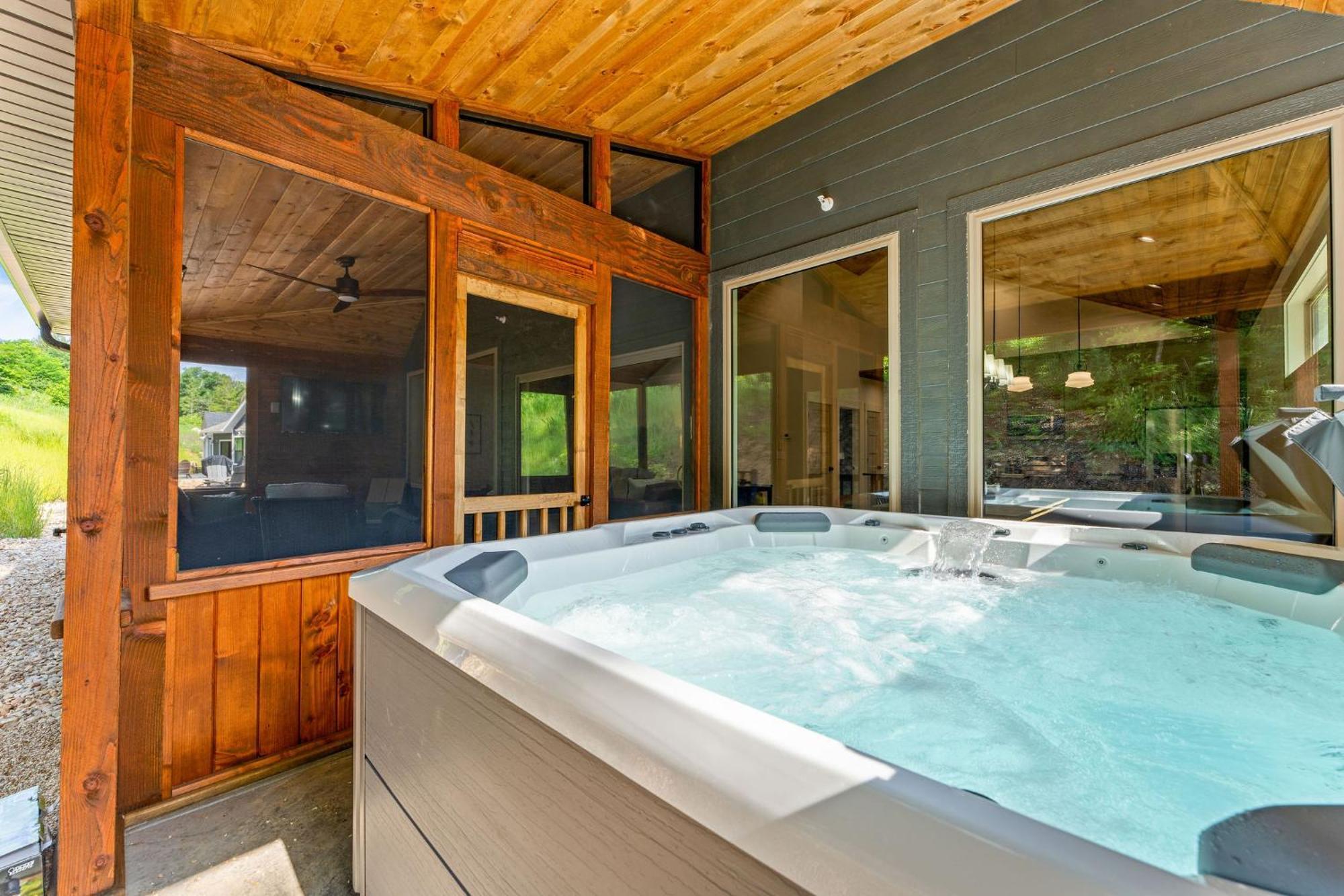 New Ozark Oasis Luxe Cabin Retreat With Hot Tub Hollister エクステリア 写真